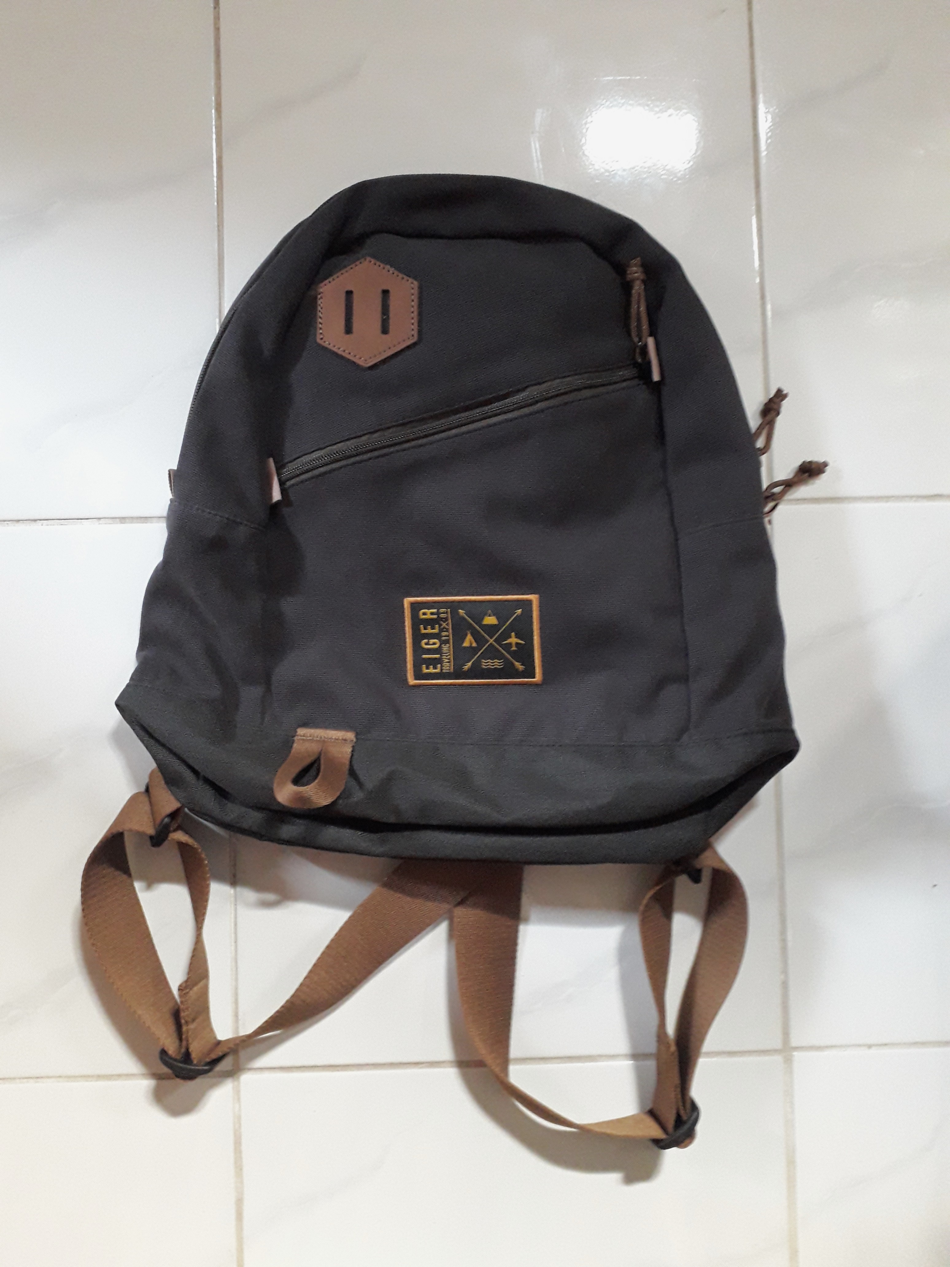 deuter men's backpack