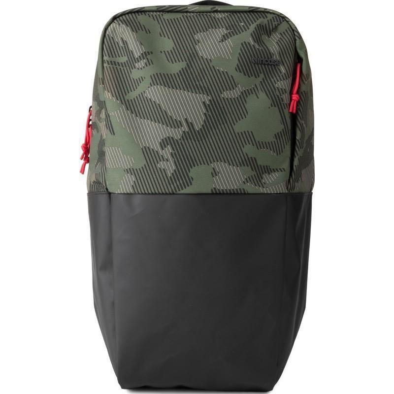 incase staple backpack