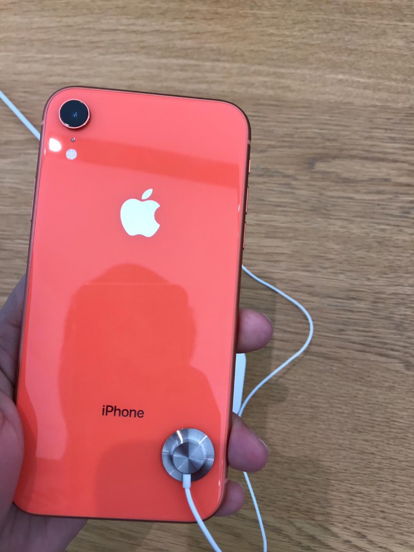 Iphone Xr 珊瑚色128gb 手提電話 手機 Iphone Iphone 其他 Carousell