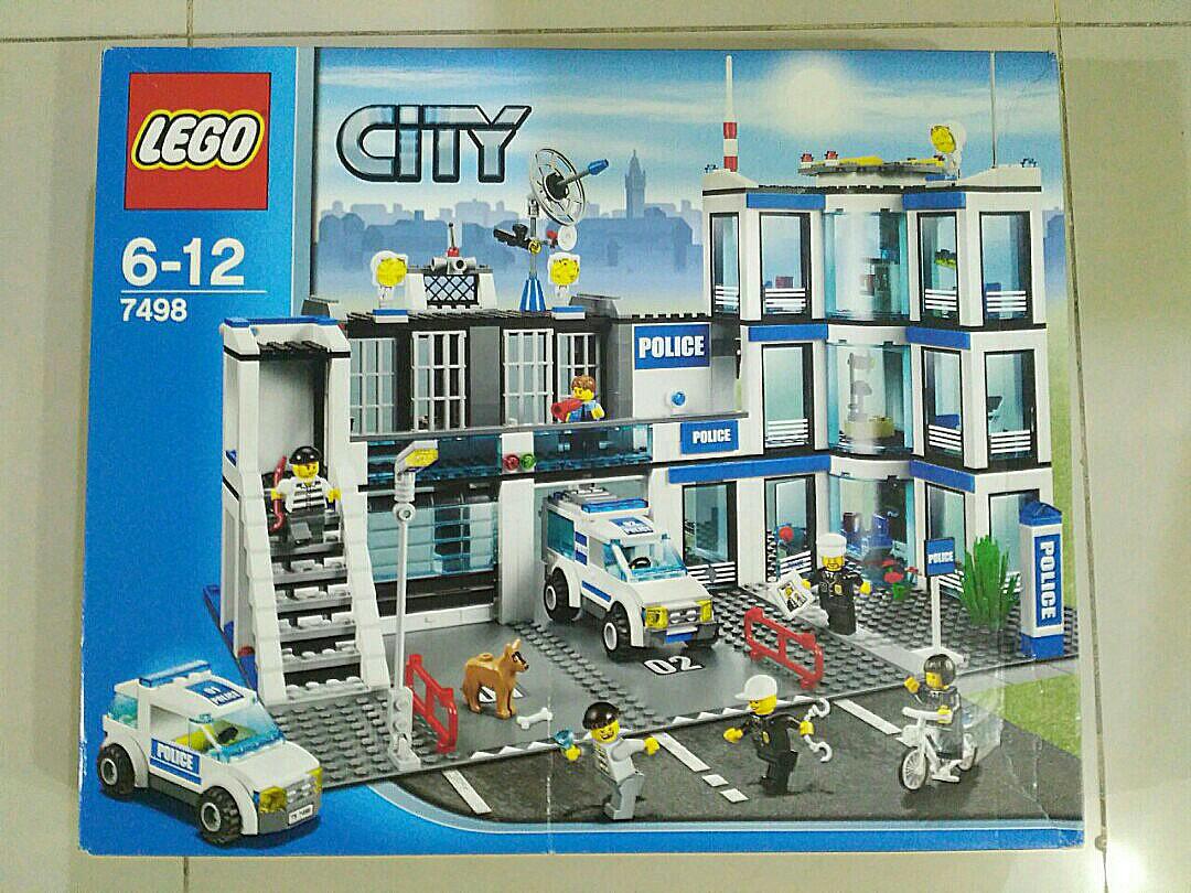 Lego City 7498 Police Station Toys Games Other Toys On Carousell