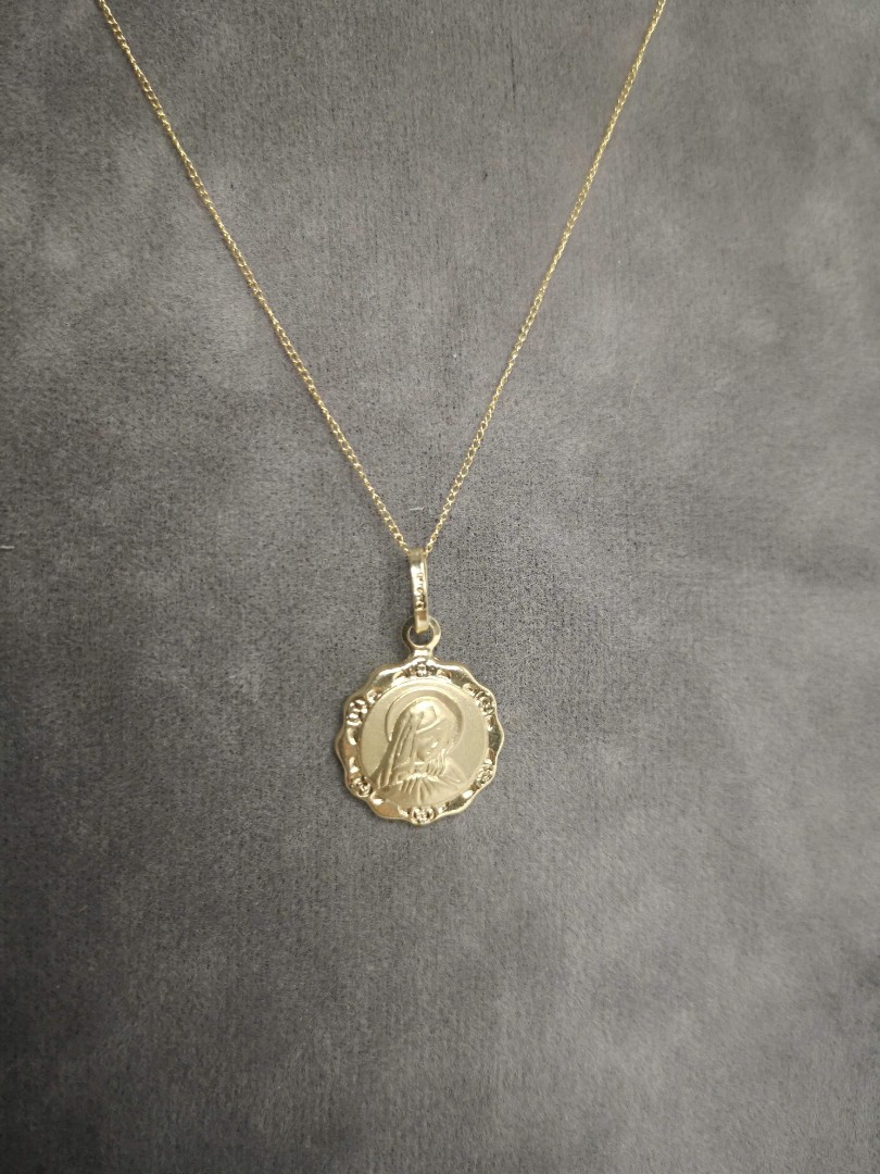 mama mary pendant gold