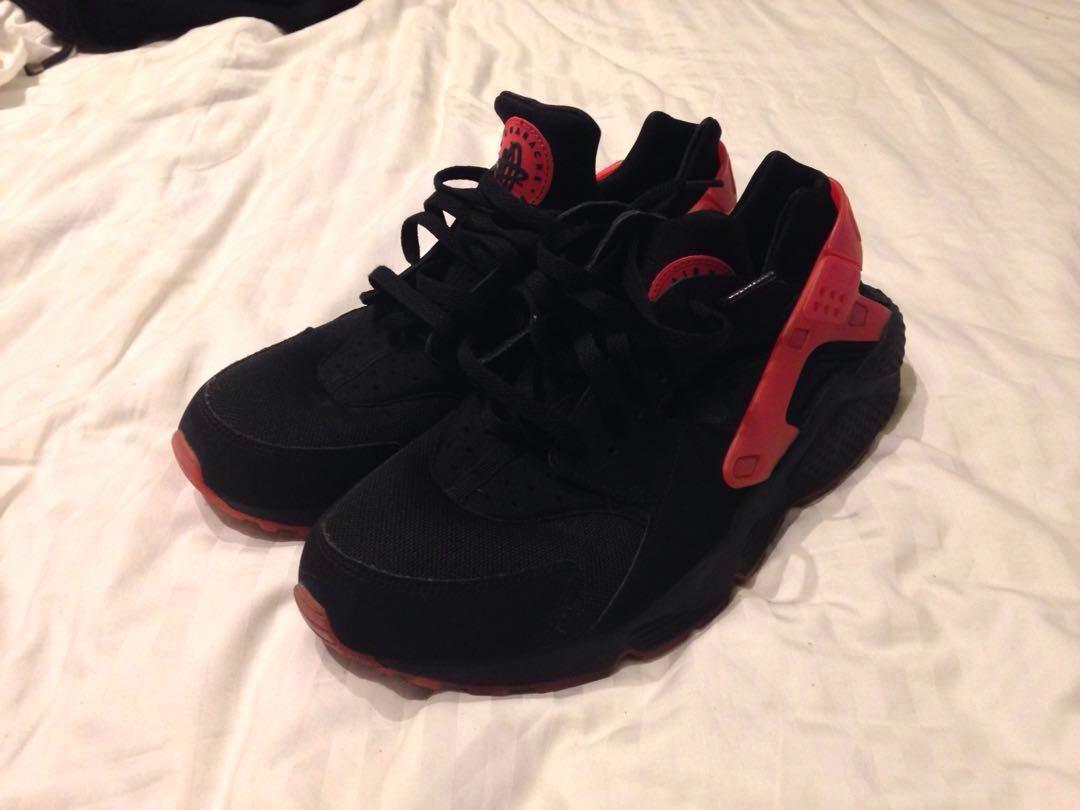 Nike huarache love hate pack clearance