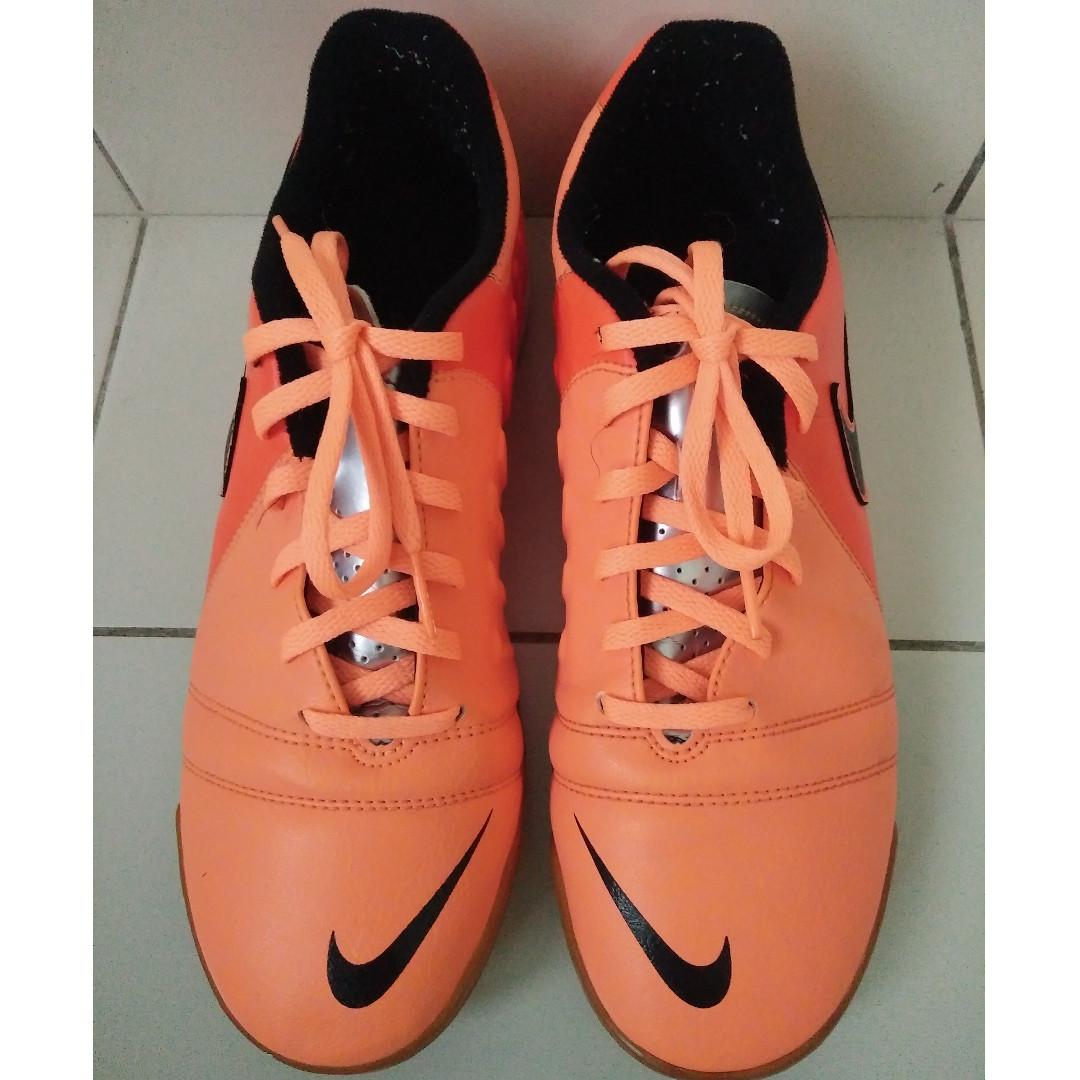 Original Nike CTR360 Enganche III IC Futsal Men s Fashion