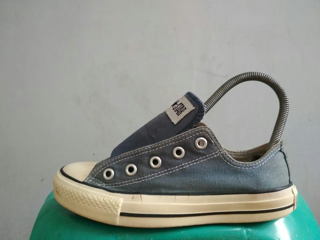 Sepatu Converse All Star Ori Bekas Fesyen Pria Sepatu Sneakers Di Carousell
