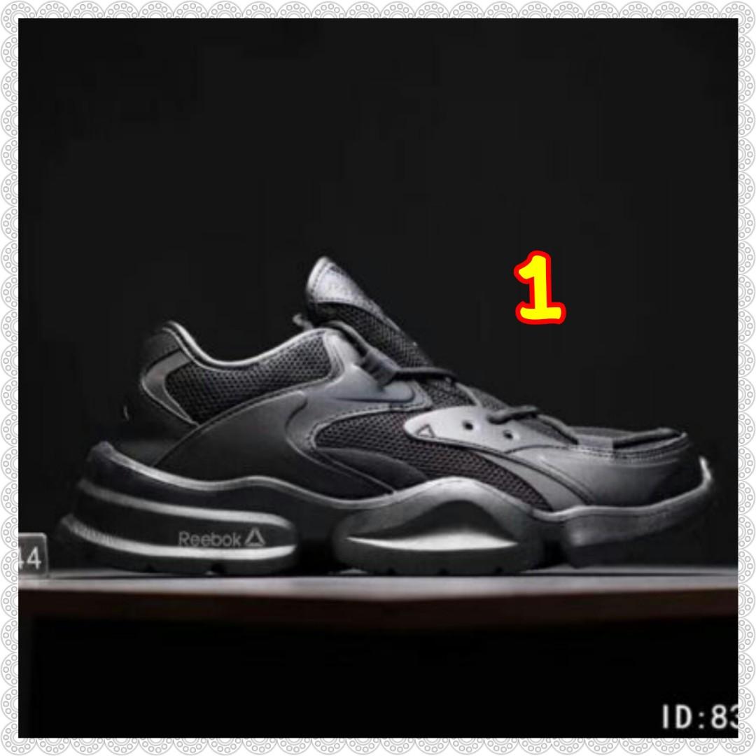 Sepatu reebok outlet original terbaru