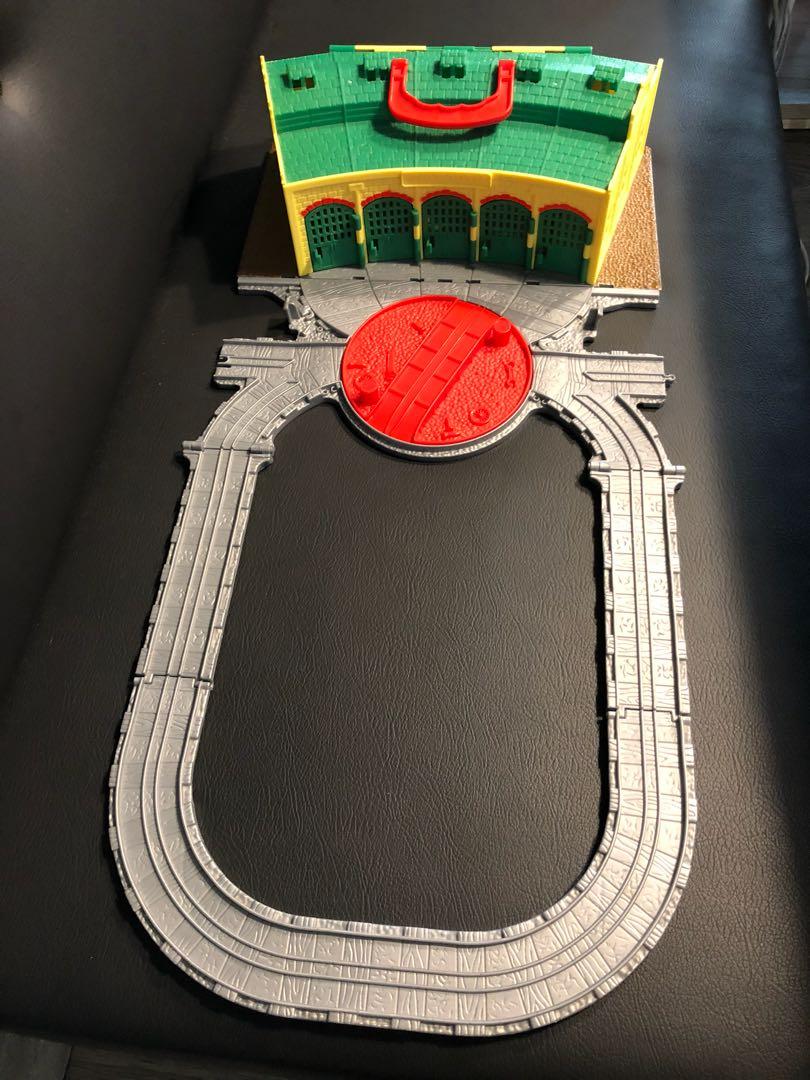 thomas and friends take n play tidmouth sheds