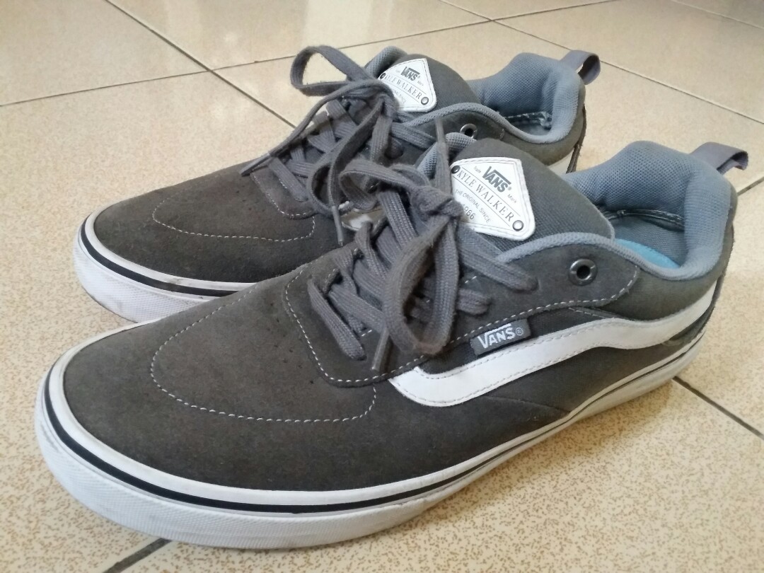 Vans kyle discount walker pro harga