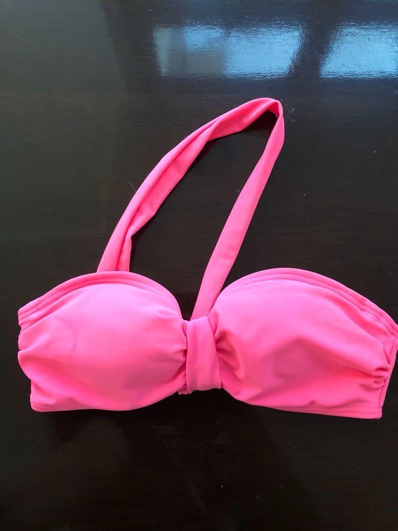 Coco Cabana Asymmetrical Bikini Top (Category: Sleeveless) located in Santiago. Submitted by destashkit (Listing ID 196592798, Image 1). Description: PLEASE READ BEFORE BUYING! 😊 1. All Questions will be answered accordingly. Don’t hesitate to ask us a question. 2. NO RETURN/REFUND POLICY. Make sure that you already read the item description and its condition before making an offer. 3. We don’t tolerate any rude or impatient buyers. We fix all p