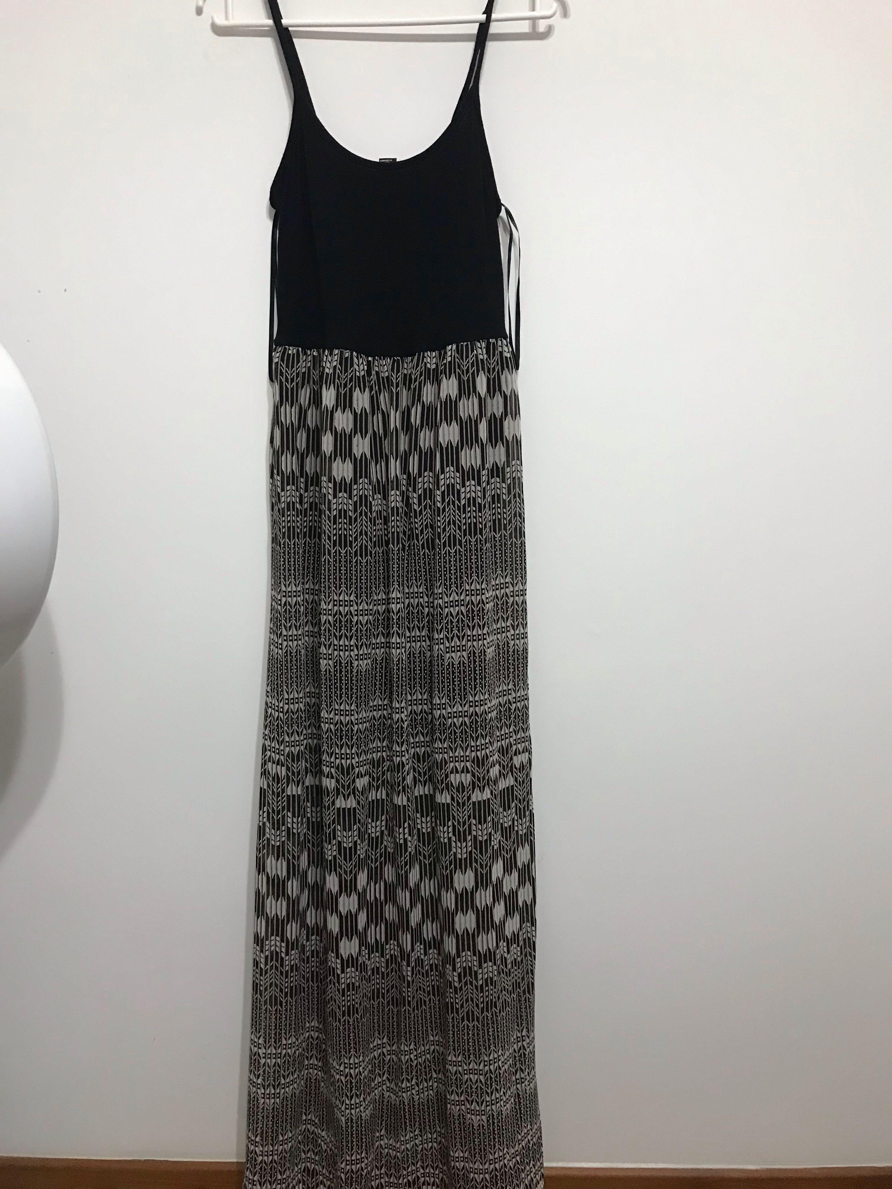 Forever 21 Tribal Print Cotton Top Chiffon Overlap Maxi Dress, Women's  Fashion, Tops, Sleeveless on Carousell