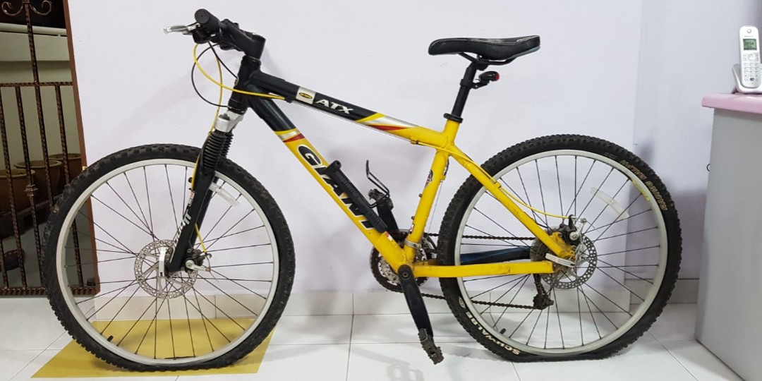 Giant Mountain Bike (27 Speed), Sports 