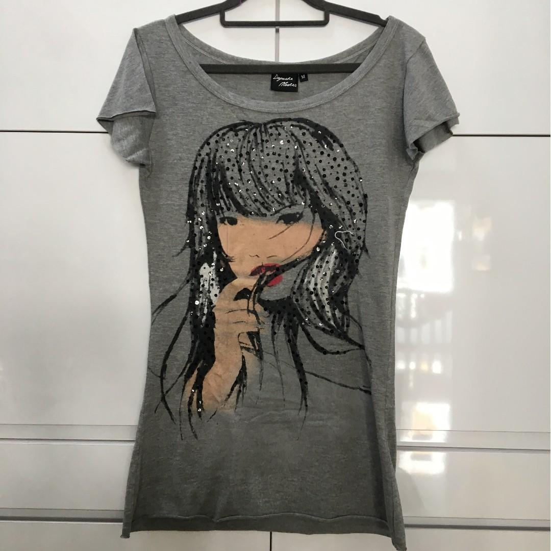 Grey Tee With Teenage Girl Print Women S Fashion Clothes Tops On Carousell