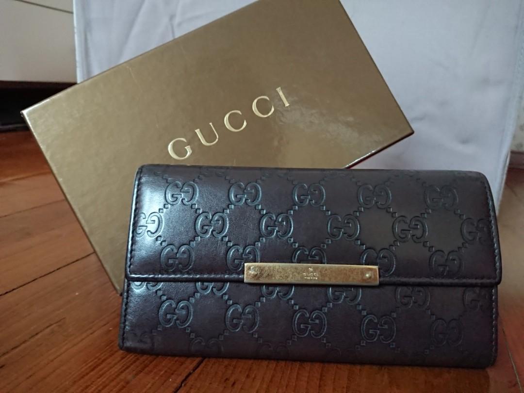 gucci engraved wallet