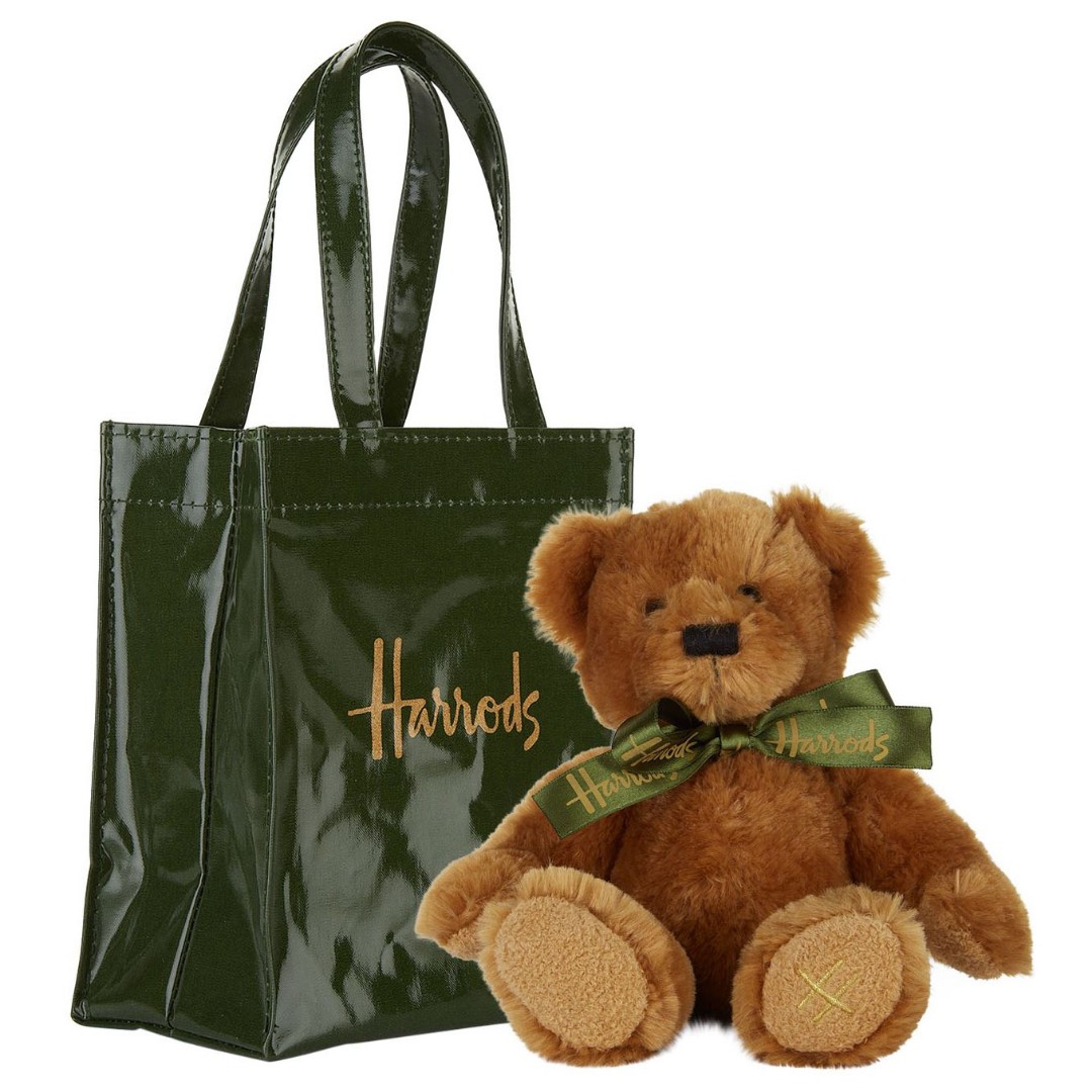 Harrods Bear in a Green Bag NEW Hobbies Toys Toys Games on
