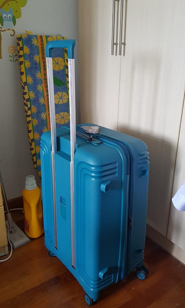 hush puppies luggage price