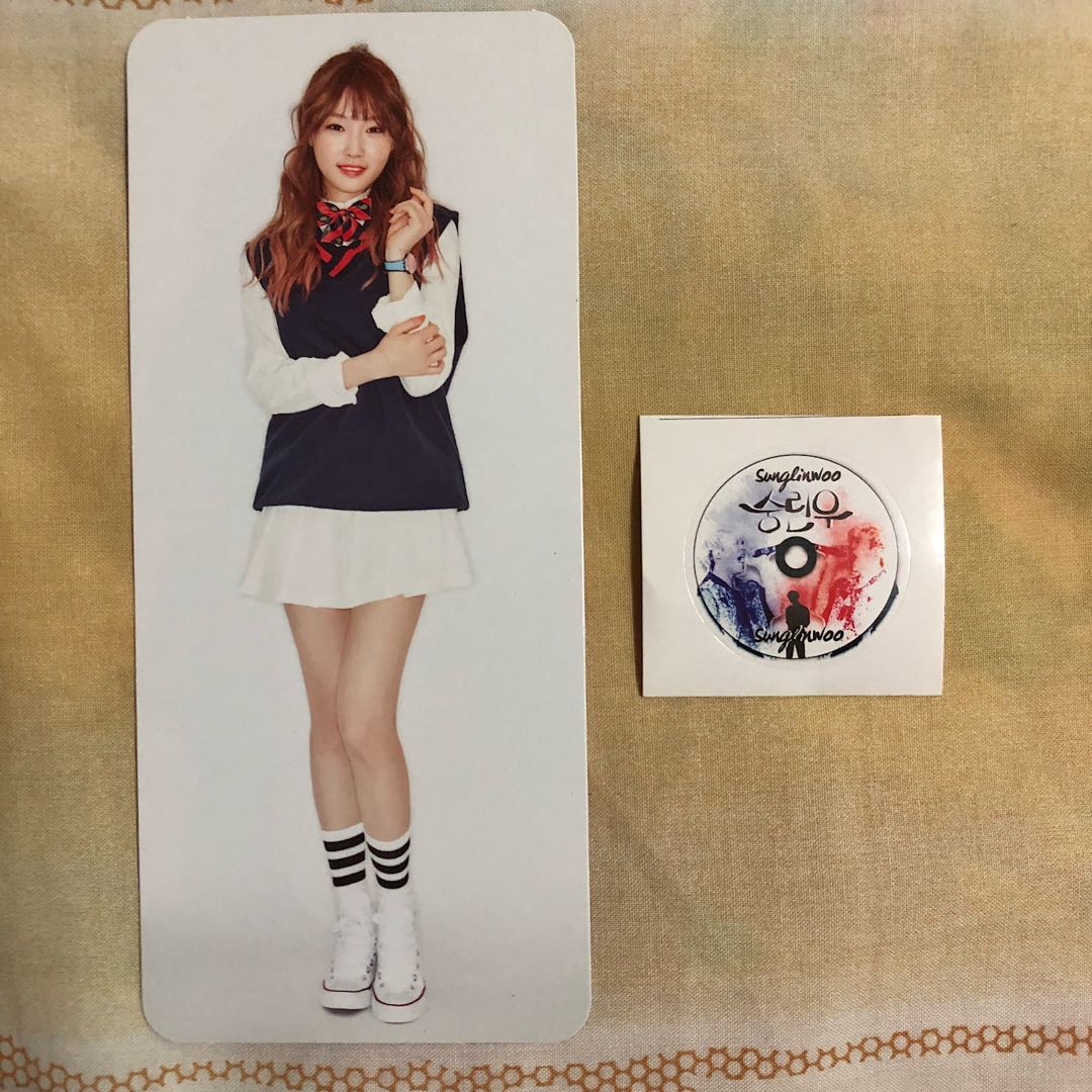 IOI Chrysalis Chungha Photocard / Bookmark Card Hobbies Toys