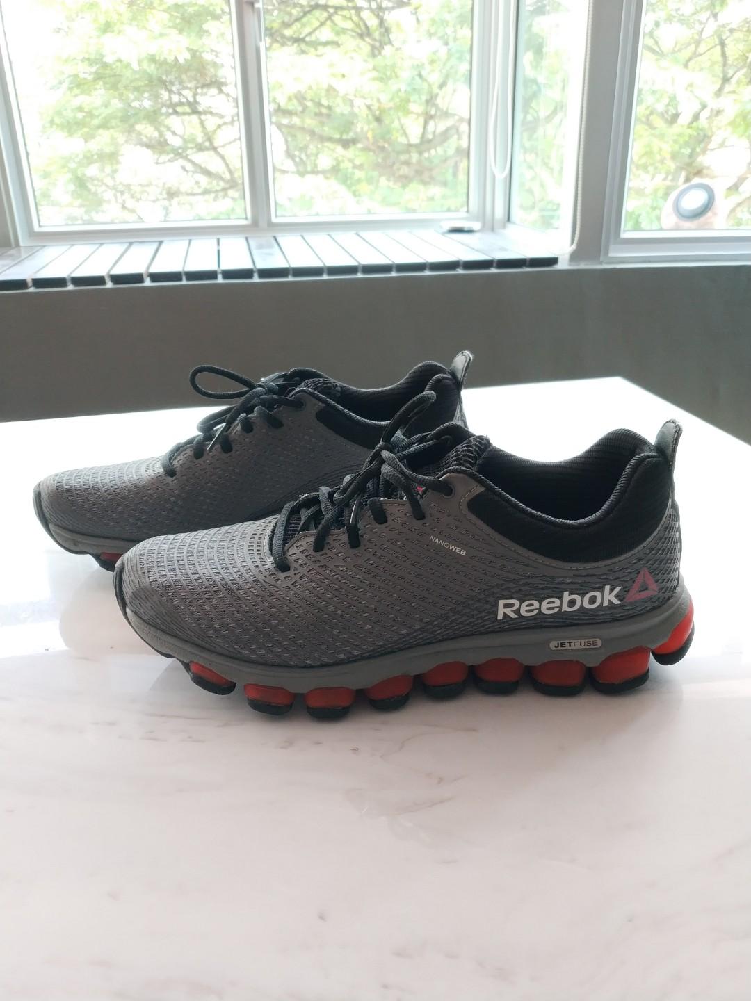 reebok men's jetfuse running shoe