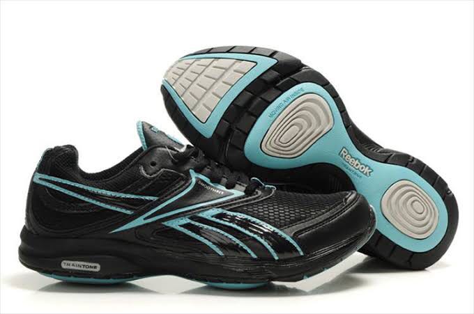 Reebok TrainTone Slimm Sports Conditioning Shoe Black w/ Blue, Women's  Fashion, Shoes on Carousell