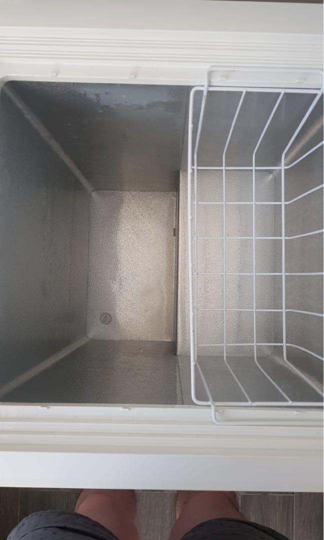 Tecno Deep Freezer 130 Litres (for breast milk), TV & Home Appliances