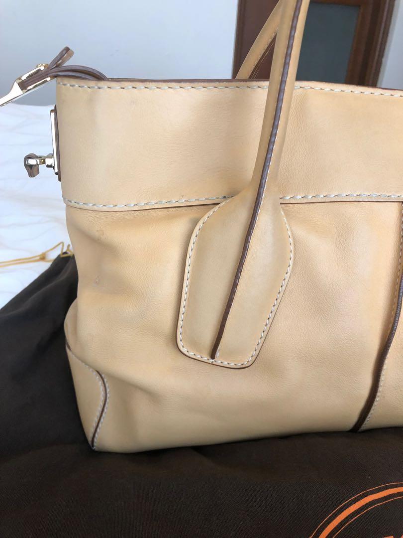 Tods D bag shopping
