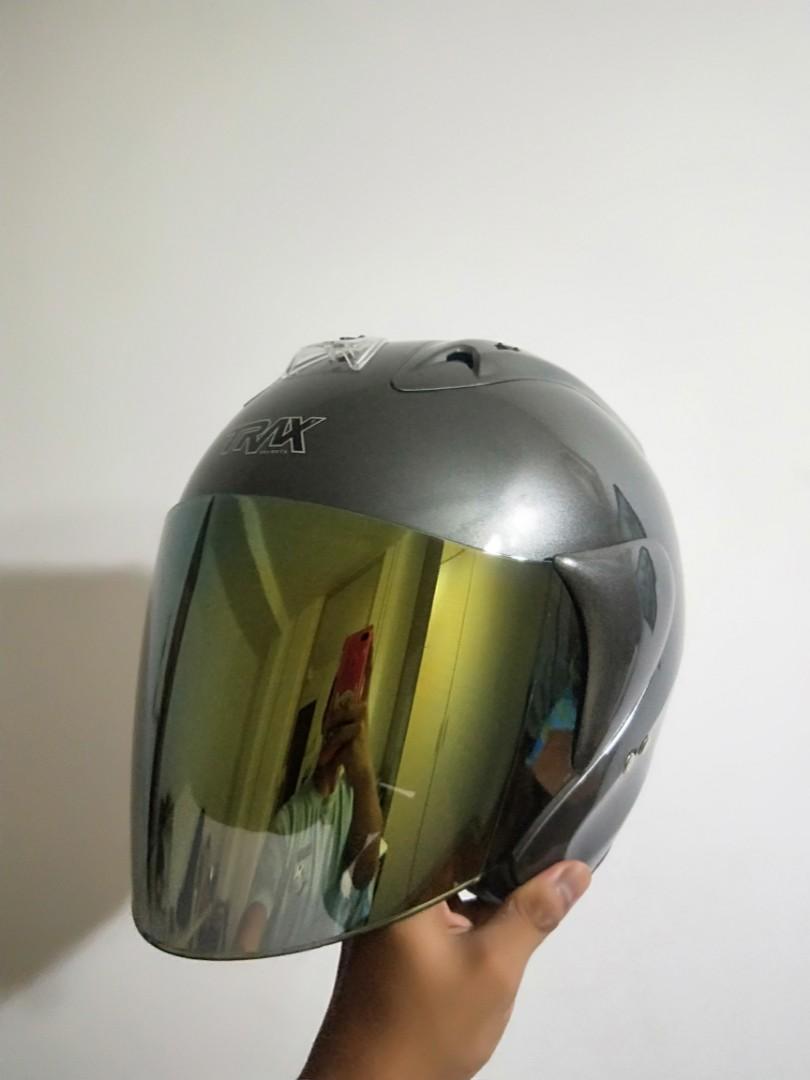 Trax Helmet Comes with chrome visor Motorcycles Motorcycle