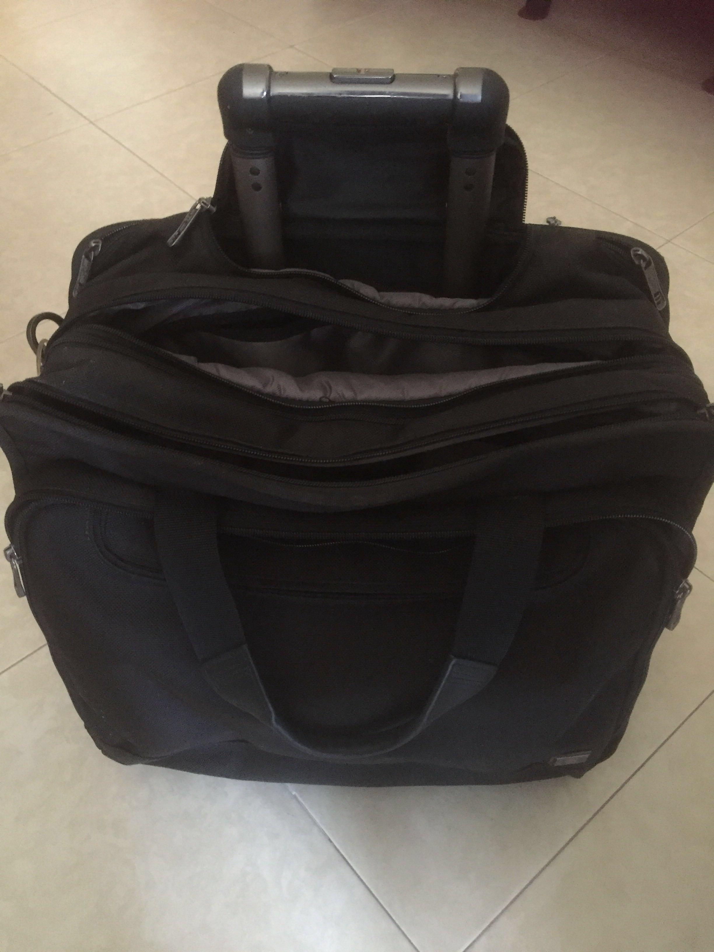 victorinox laptop trolley bag