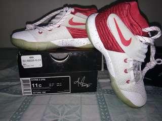 original kyrie 2 (ps)