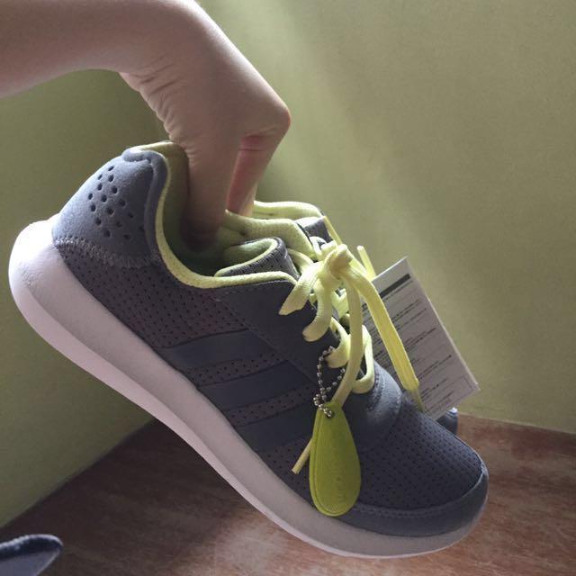Adidas online cloudfoam 2m