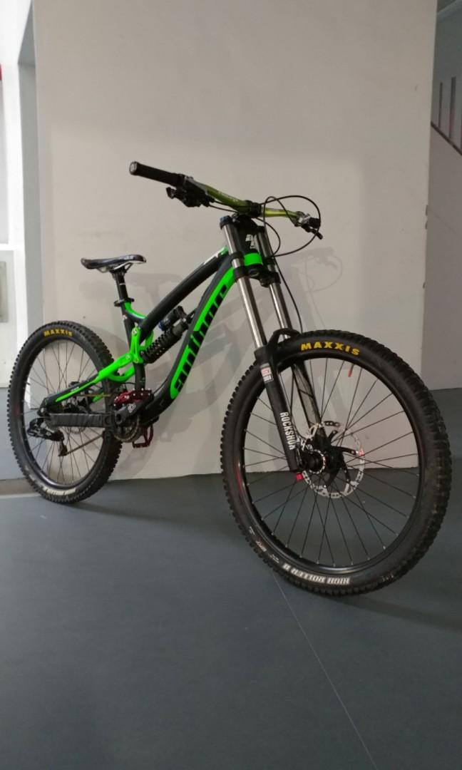 downhill mtb brands