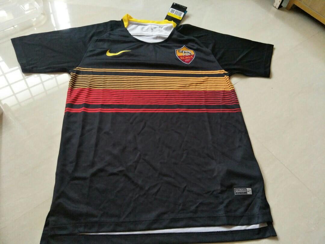 roma pre match shirt