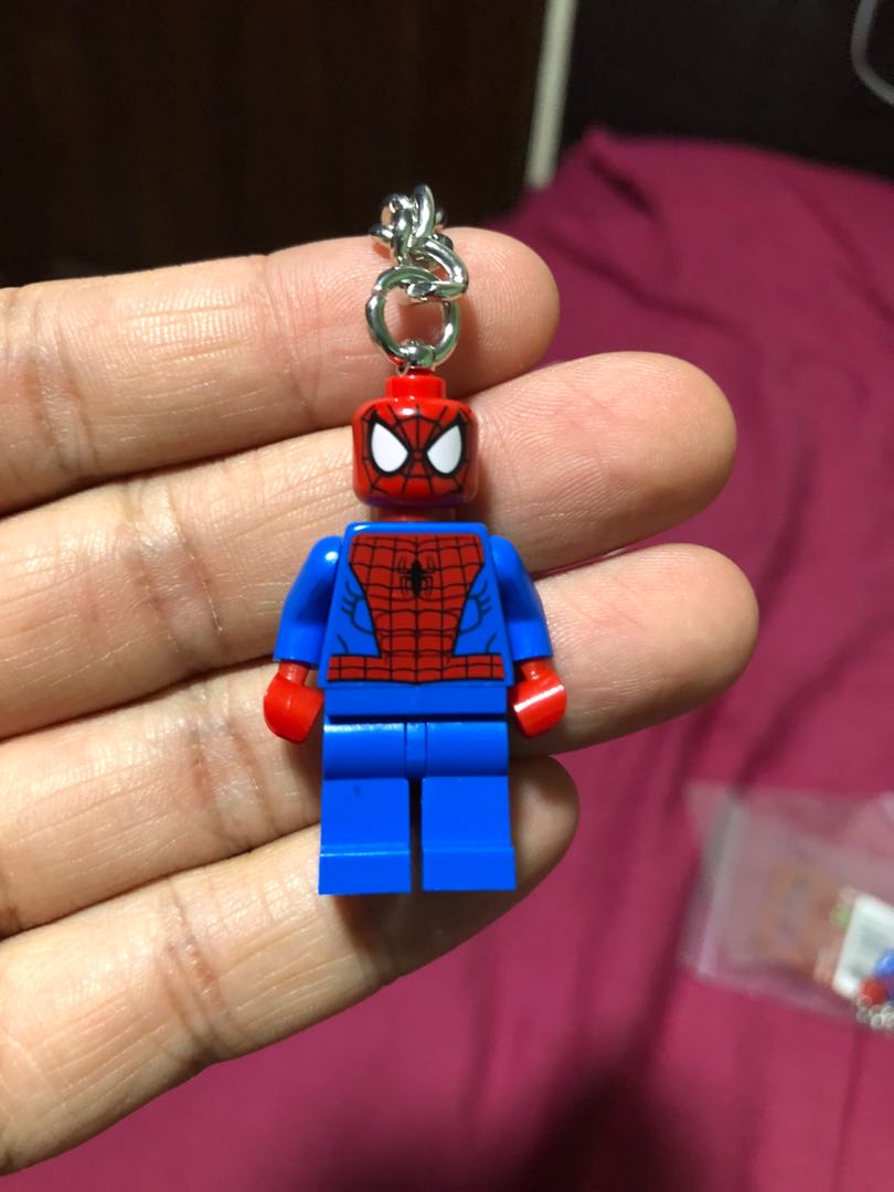 Lego spiderman hotsell keychain