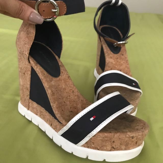 hilfiger wedge