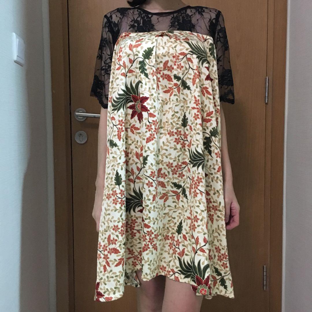 batik lace dress