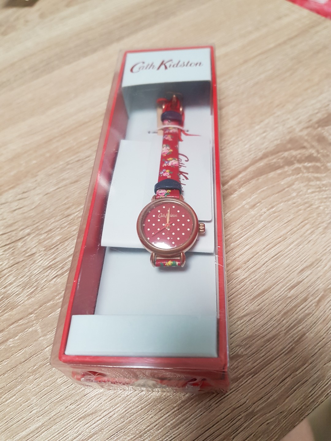 New CATH KIDSTON Ladies Watch Rotating Black Cab England London Taxi RRP  £79! | eBay