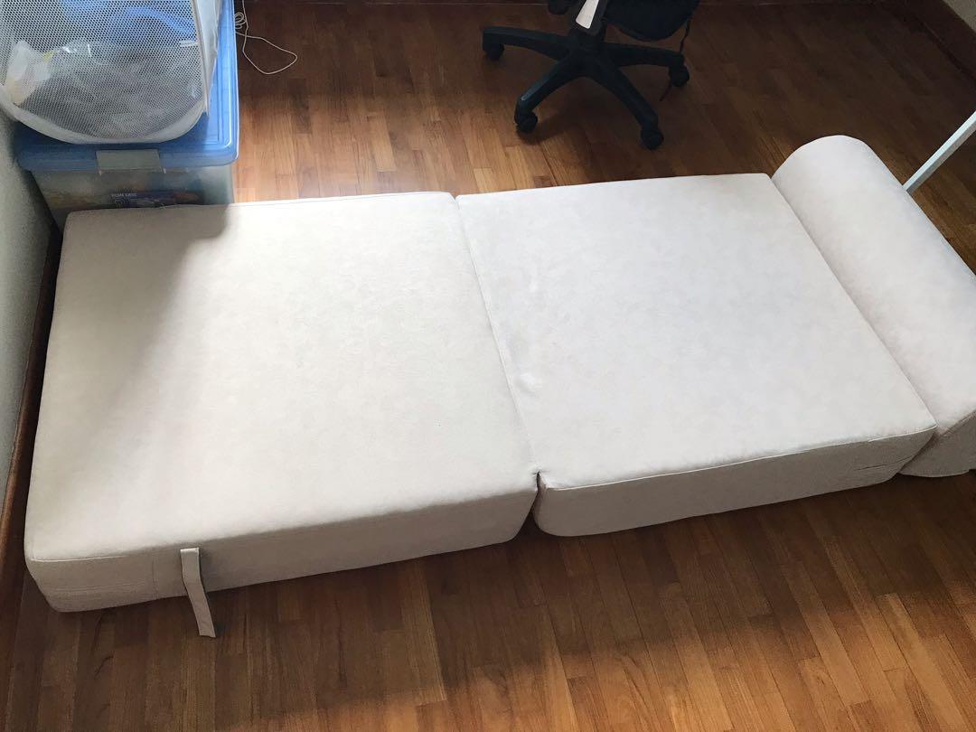 Clearing House Sale Seahorse Sofa Bed Furniture Beds