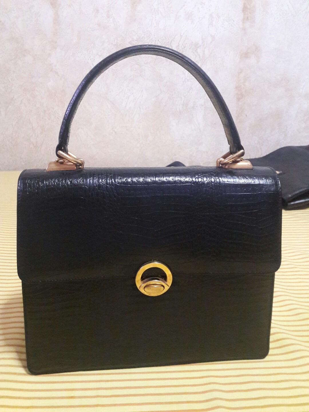 Esquire Collection Genuine Leather Top Handle Black Bag