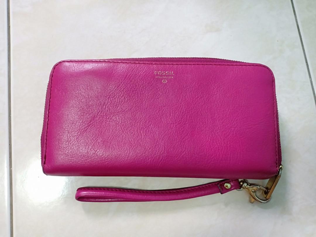 Fossil sydney hotsell zip clutch