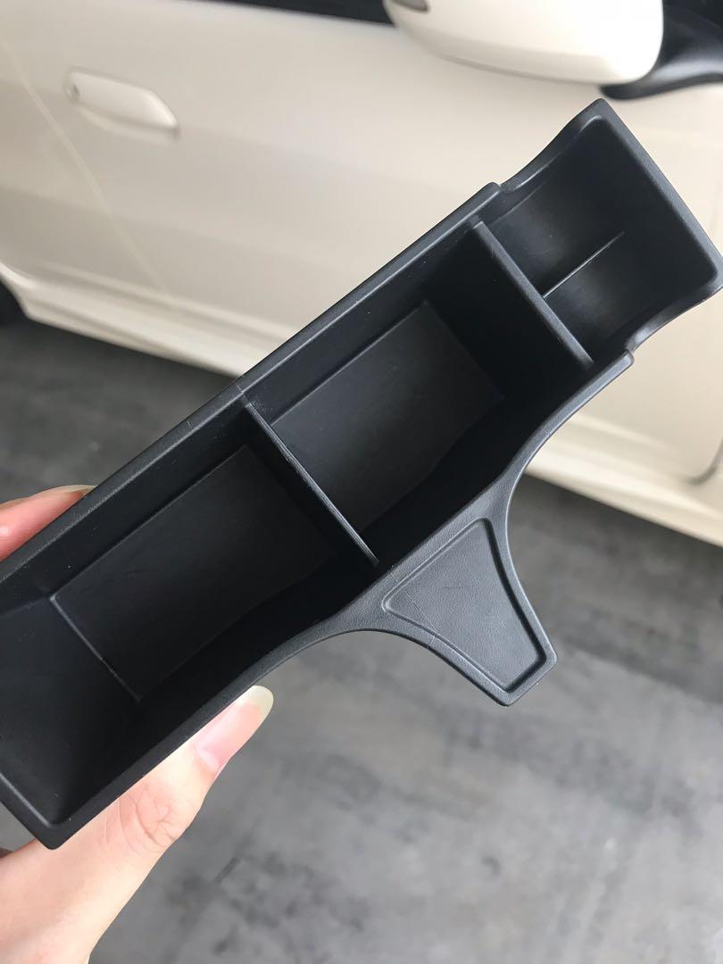 Honda Jazz Console Box Separator, Car Accessories, Accessories on Carousell