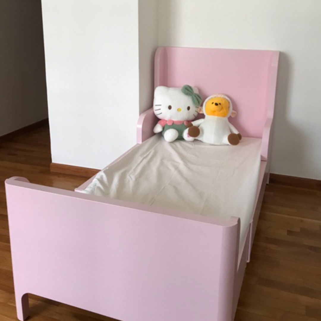 IKEA BUSUNGE Extendable bed, Furniture & Home Living, Furniture, Bed