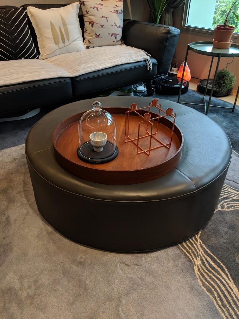 King Living coffee table (ottoman), Furniture & Home Living, Furniture