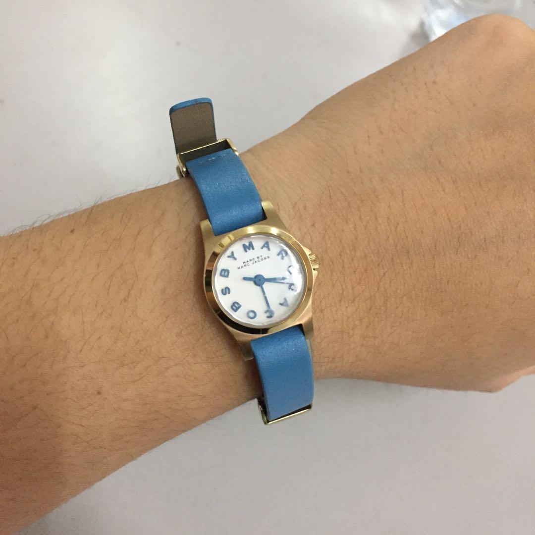 marc jacobs mini watch