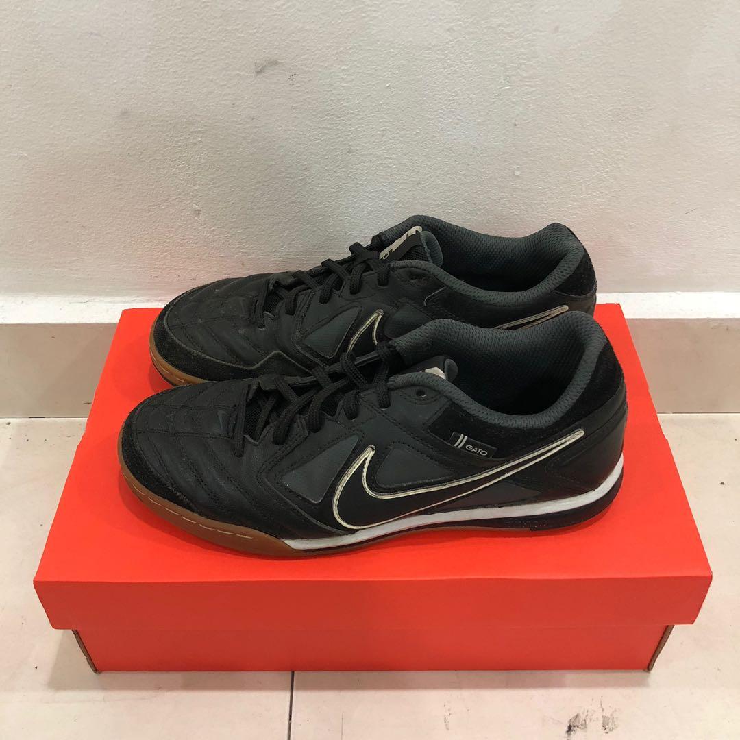 Nike top gato leather
