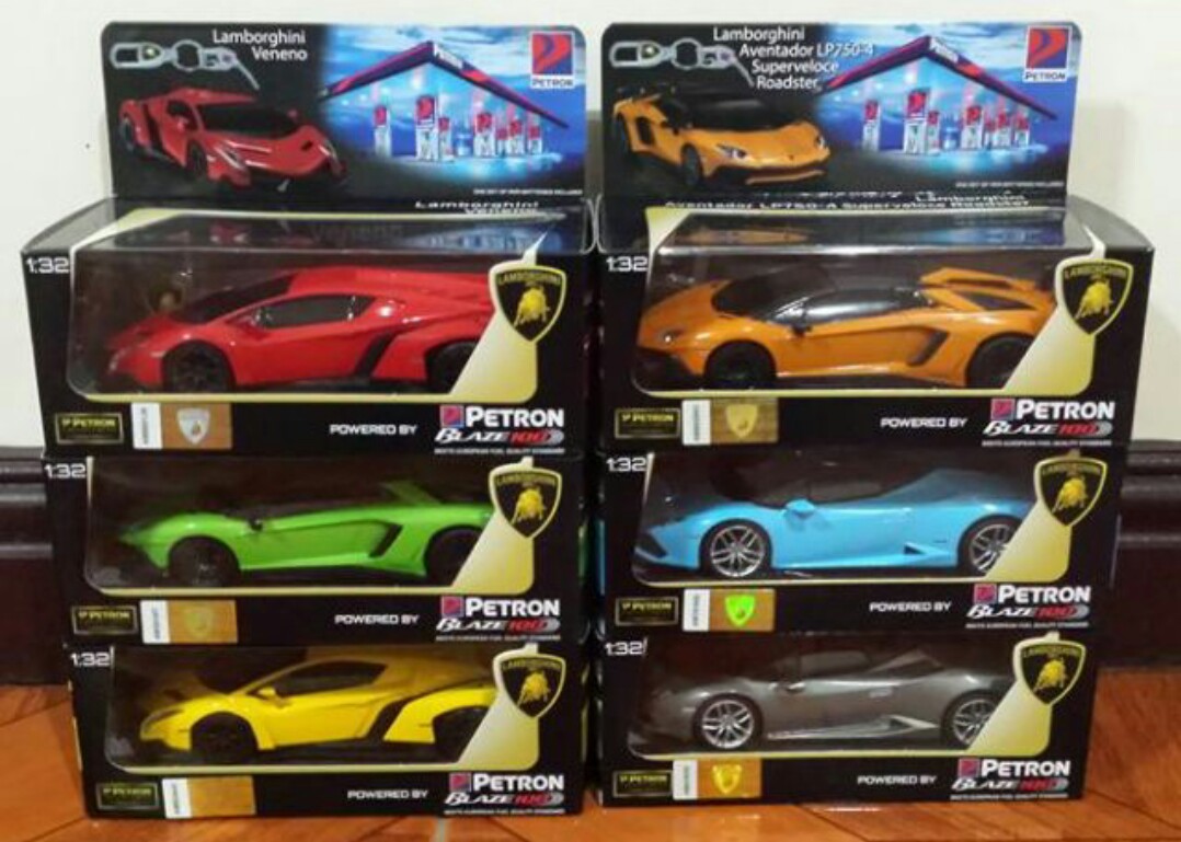 petron ferrari toys