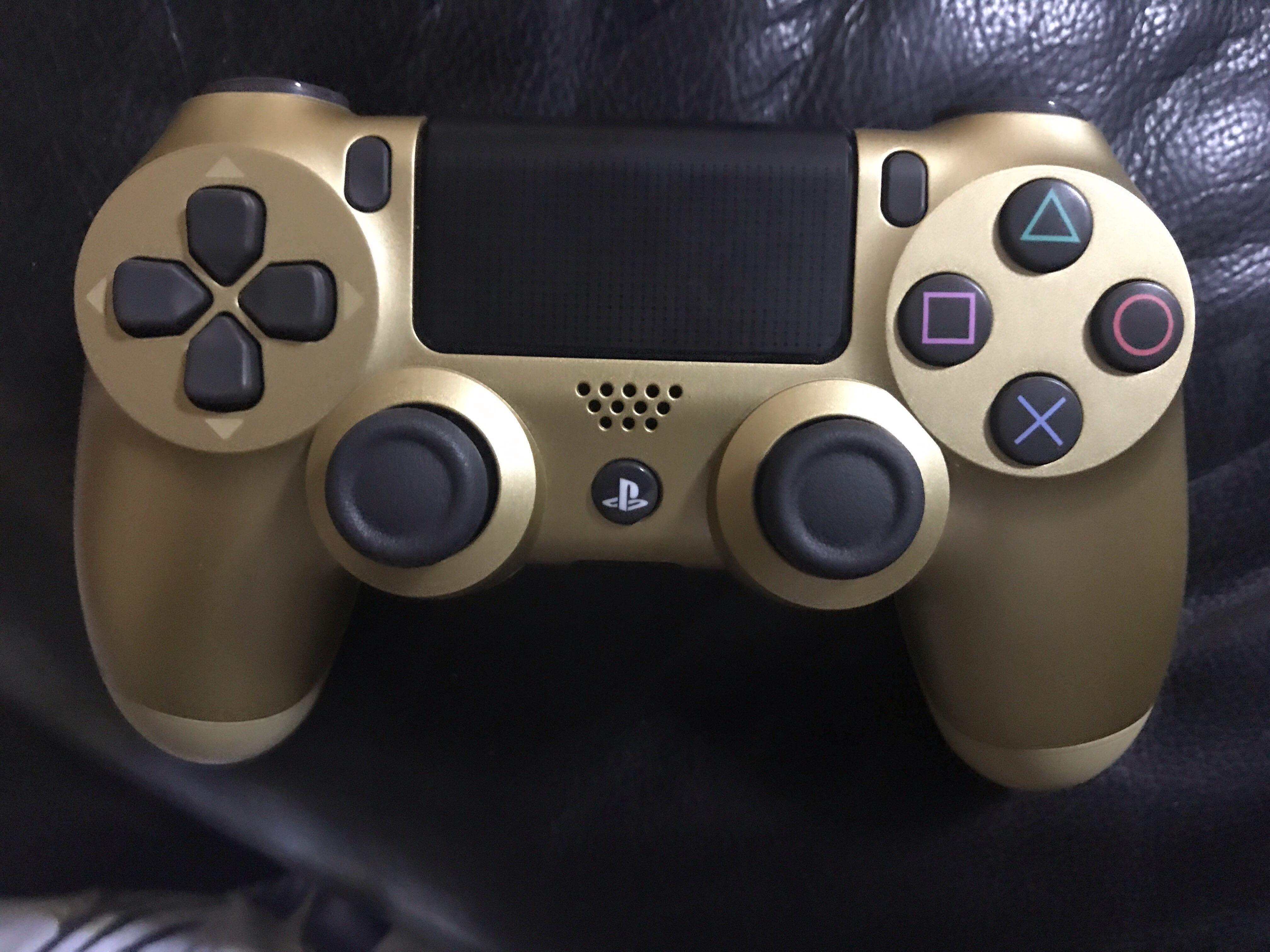 Shiny gold hotsell ps4 controller