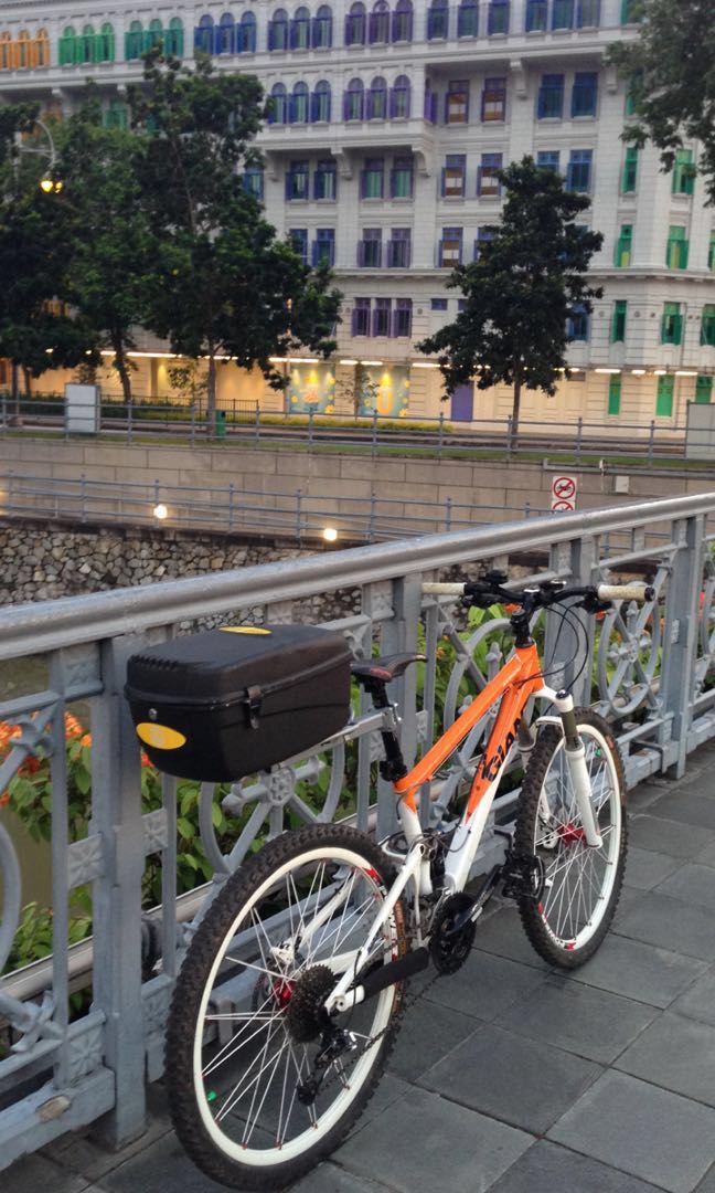 Bike rear discount rack box