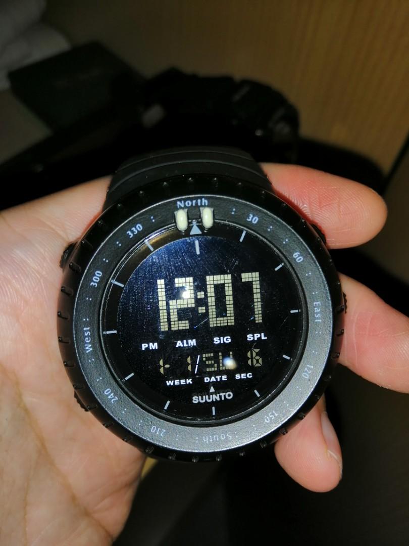 Harga jam suunto core black top