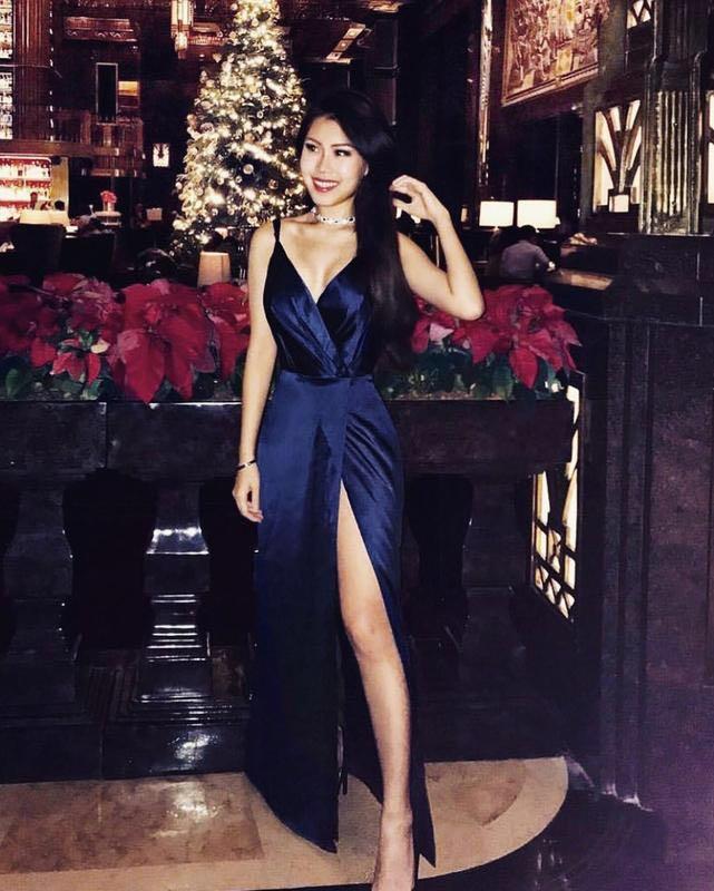 Lucy in the sky clearance velvet luxe maxi dress