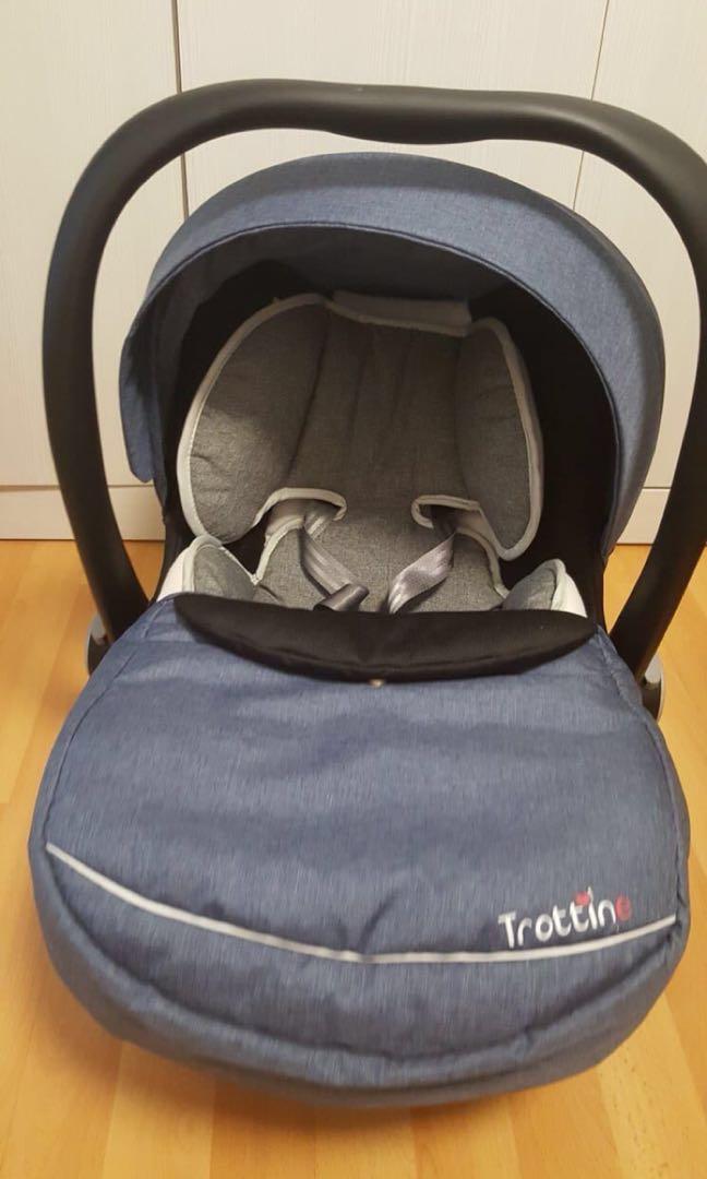 Trottine car seat on sale