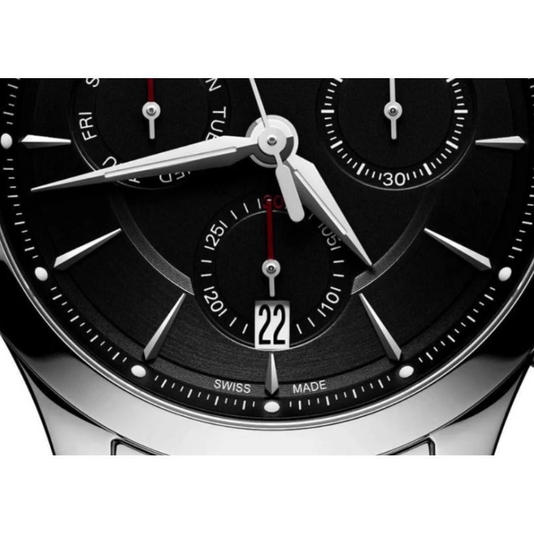 Victorinox Swiss Army 241745 Men s Watch Never Used Selling at half price Mobile Phones Gadgets Wearables Smart Watches on Carousell