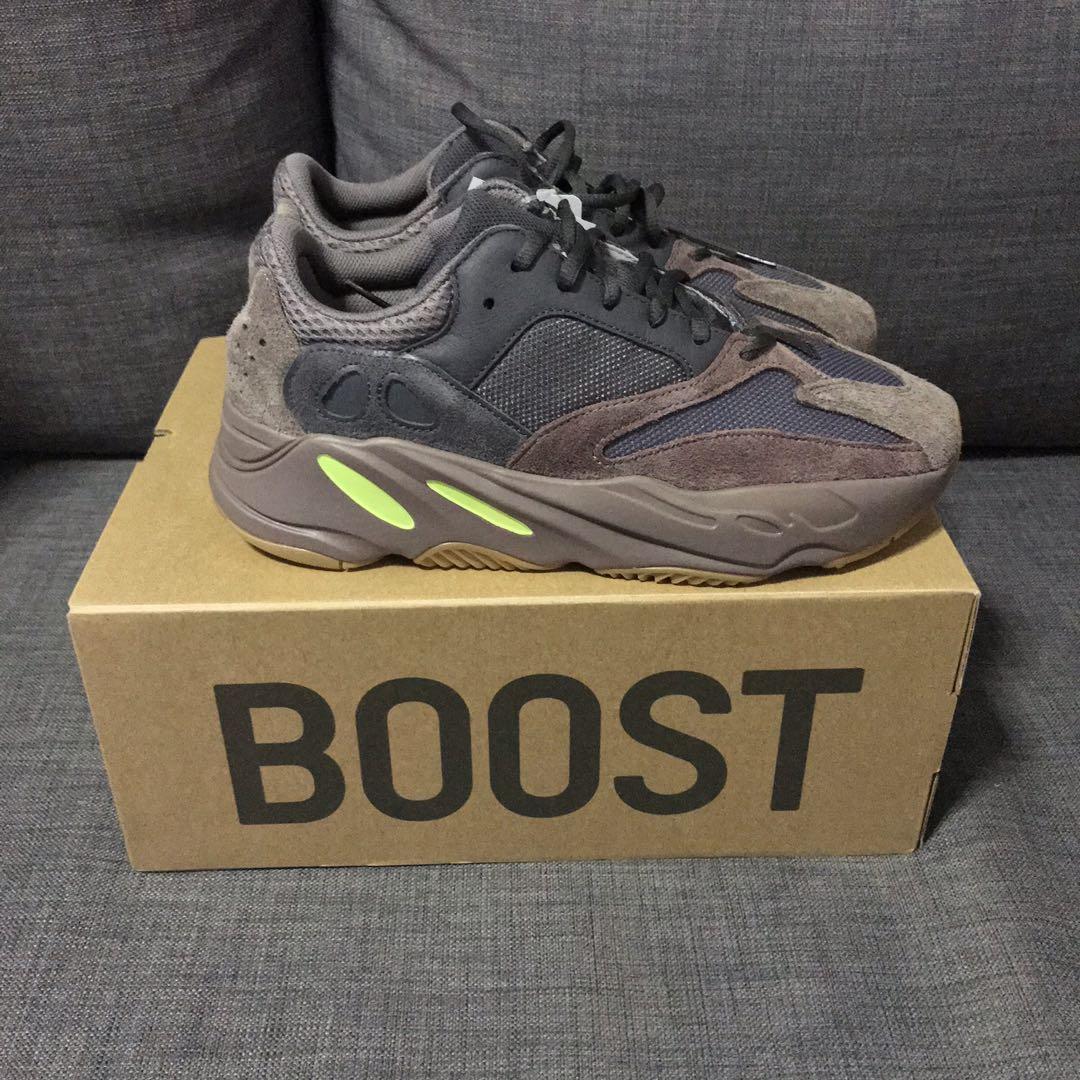 yeezy boost 700 mauve price