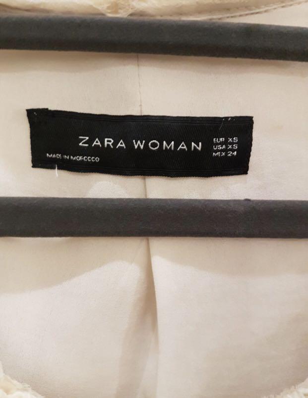 Zara Sequined Blazer (Category: Coats, Jackets and Outerwear) located in Manila. Submitted by prelovedimpulse (Listing ID 196994717, Image 3). Description: .